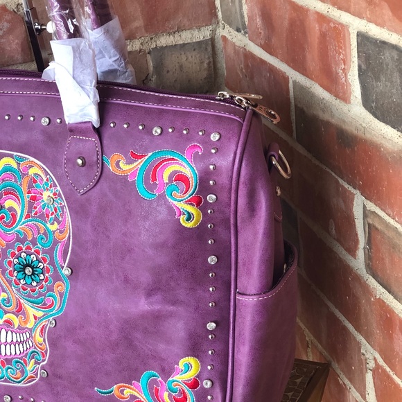 Montana West Sugar Skull Collection Duffle… - Picture 3 of 8